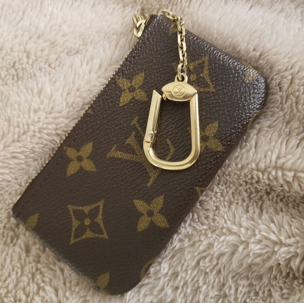 Louis Vuitton Key Pouch Monogram Brown